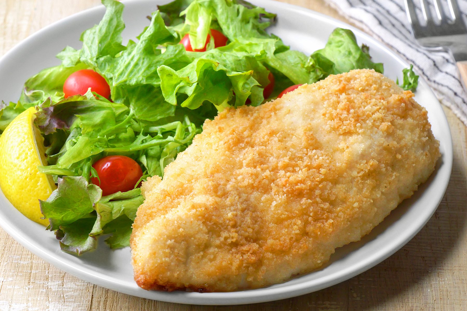Parmesan Crusted Chicken Thvp24 515 Mr 09 06 1
