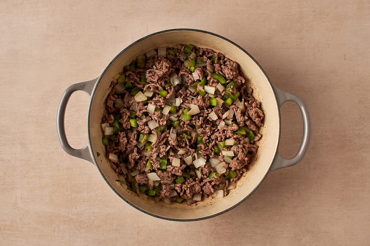 Cook beef and veggies