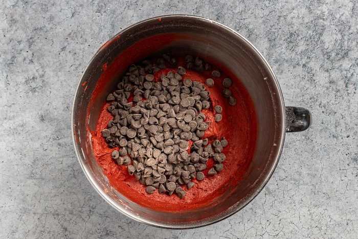 batter with the chocolate chips.