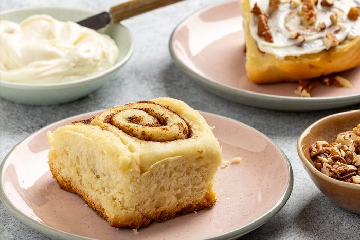 Easy Slow-Cooker Cinnamon Rolls