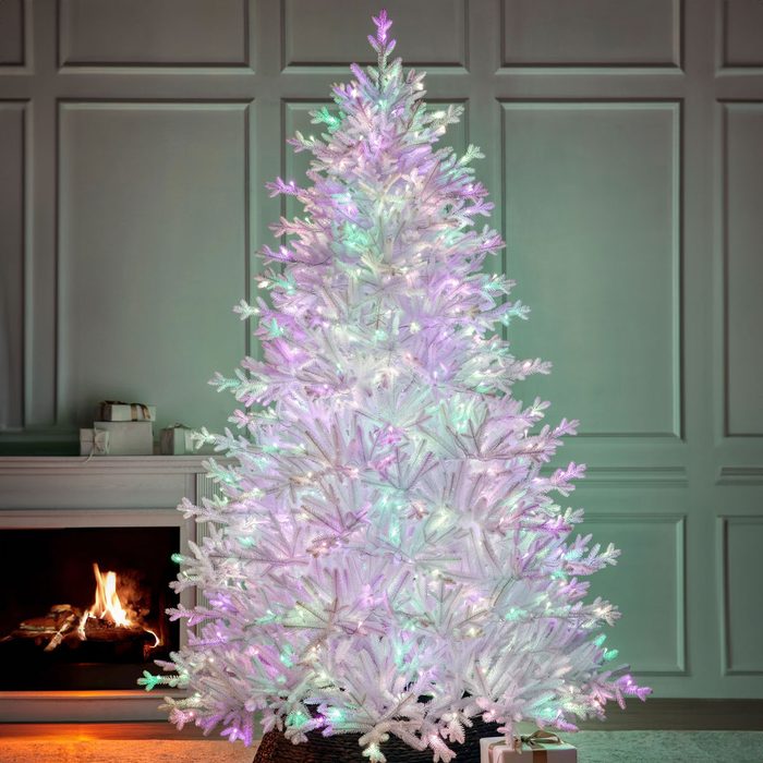 Smart Christmas Tree Ecomm Via Balsamhill.com