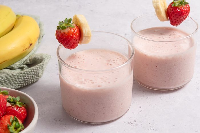 Strawberry Banana Smoothie Tohd24 44330 Soniabozzo 4