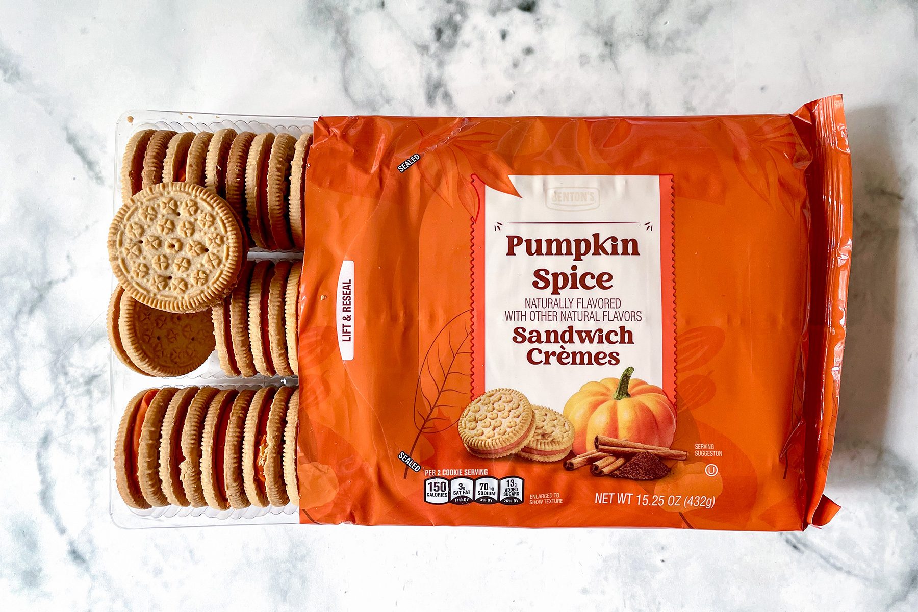 Pumpkin Spice Sandwich Cookies