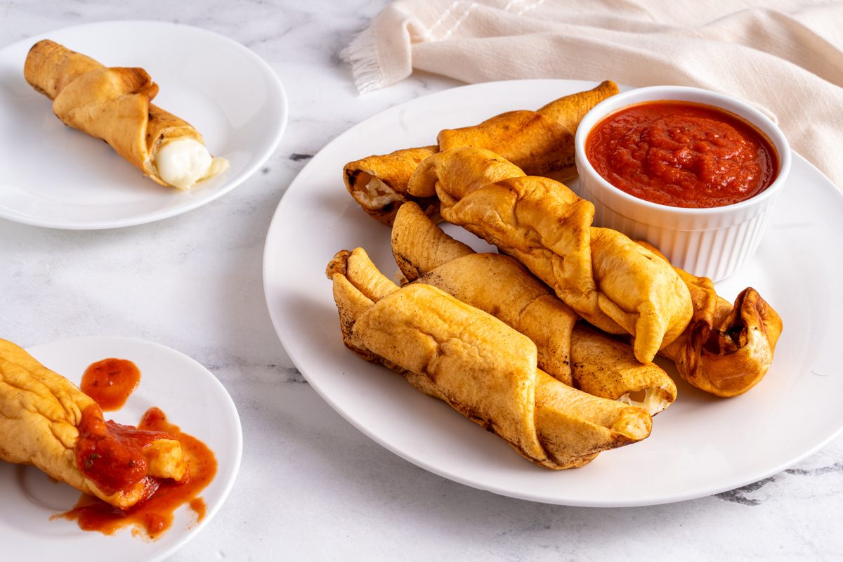 Taste Of Home Wonton Mozzarella Sticks