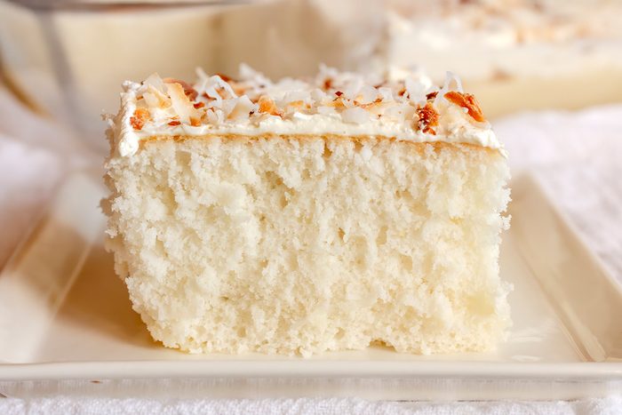 Coconut Cream Cake Tohd24 21759 Jackiealpers 06