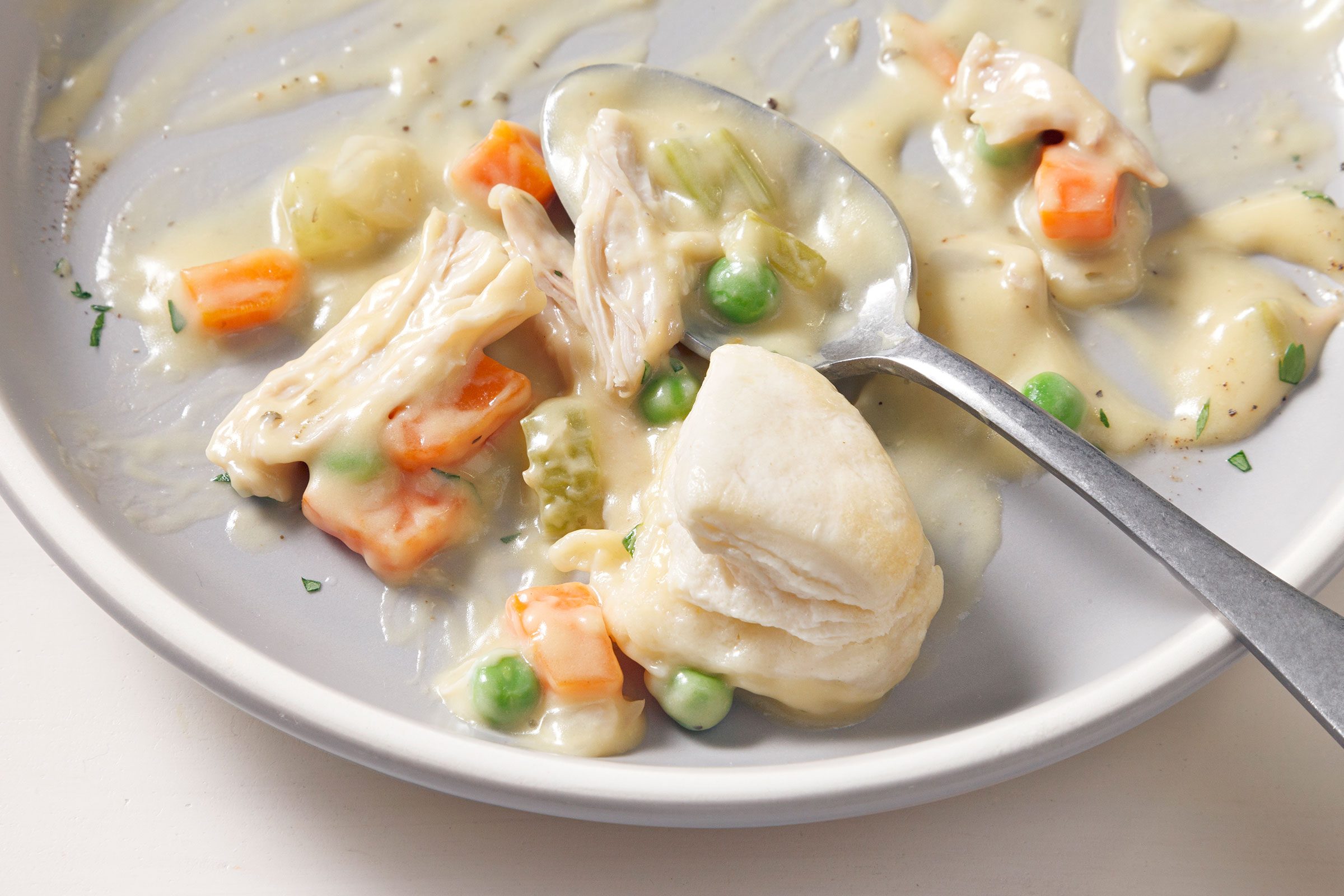 Slow Cooker Chicken And Dumplings
