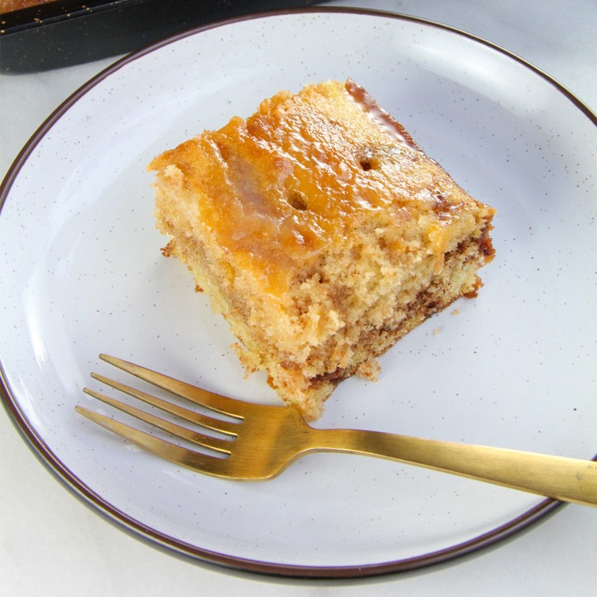 This ‘Cinnamon Roll Poke Cake’ Keeps Going Viral, and Now I See Why