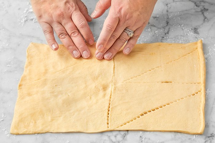 Cranberry Brie Bites Tohcom24 77615 Dr 12 10 05b