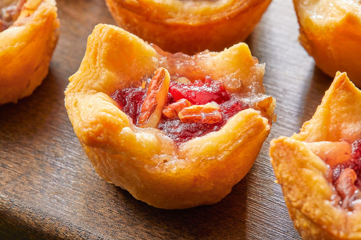 Cranberry Brie Bites Tohcom24 77615 Dr 12 10 12b