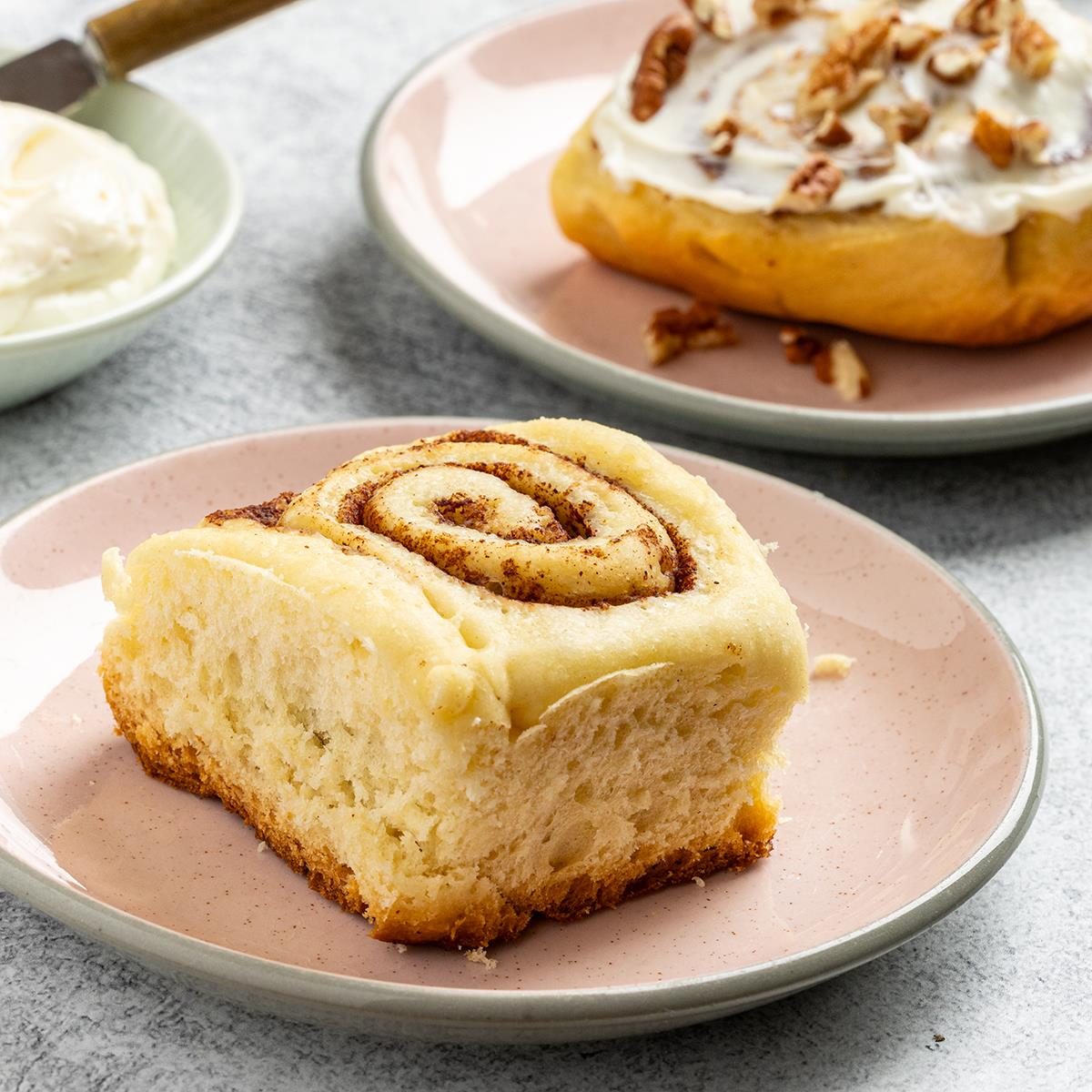 Easy Slow-Cooker Cinnamon Rolls