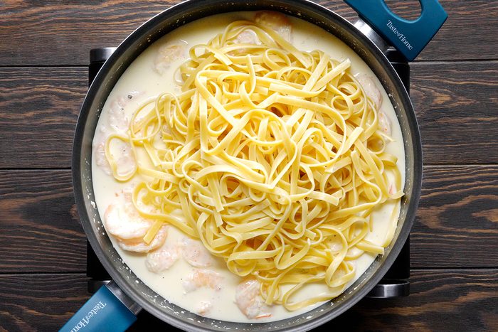 Shrimp Alfredo Tohvs22 30092 Bl 03 03 3