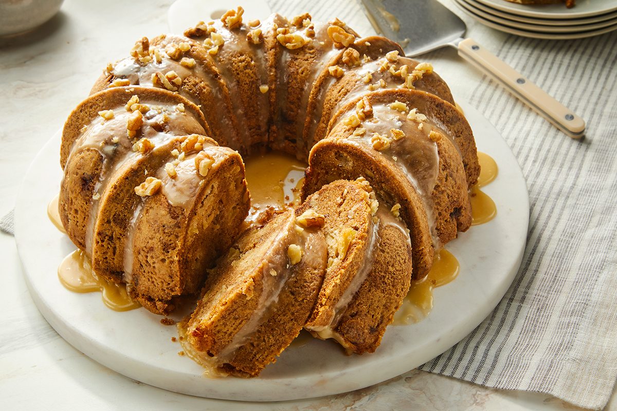 Caramel Apple Cake