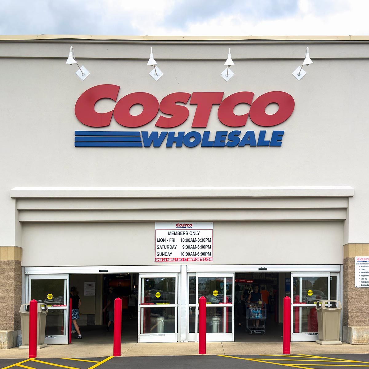 9 Popular Costco Items That You Won’t Find in 2025