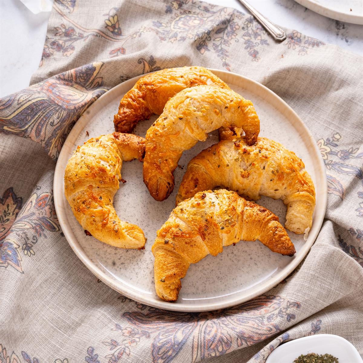 Garlic Crescent Rolls