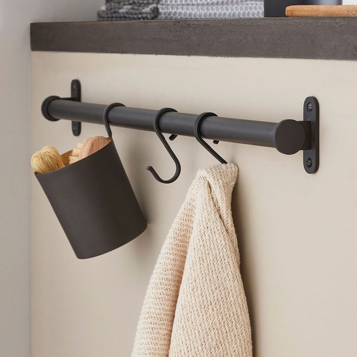Iron Kitchen Rail