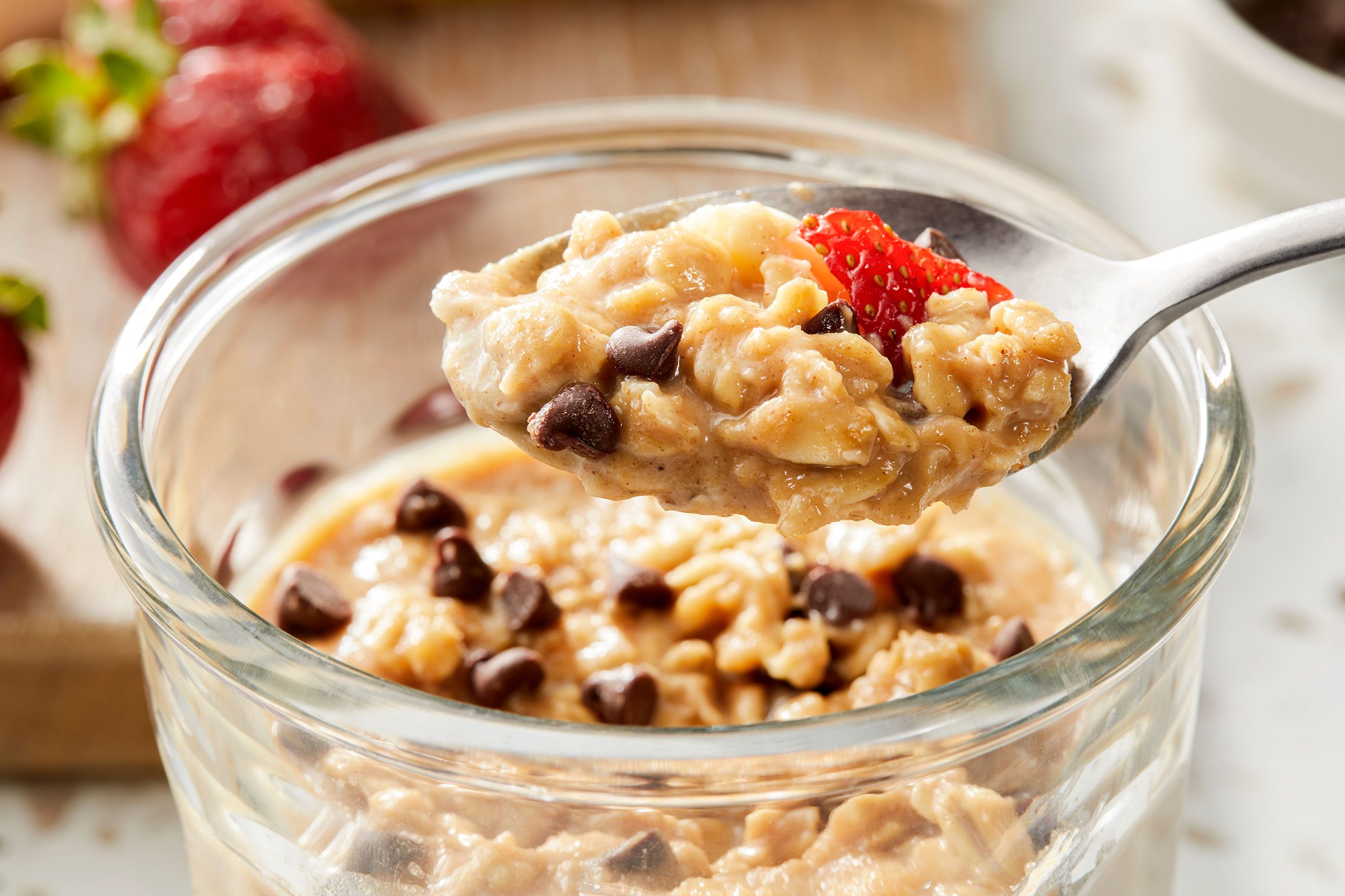 Peanut Butter Overnight Oats with choco-chips and strawberry chunks