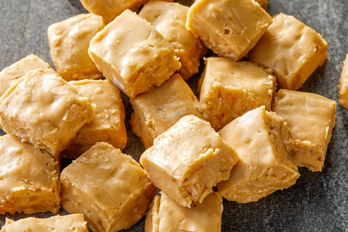 Square Cutted Penuche Fudge