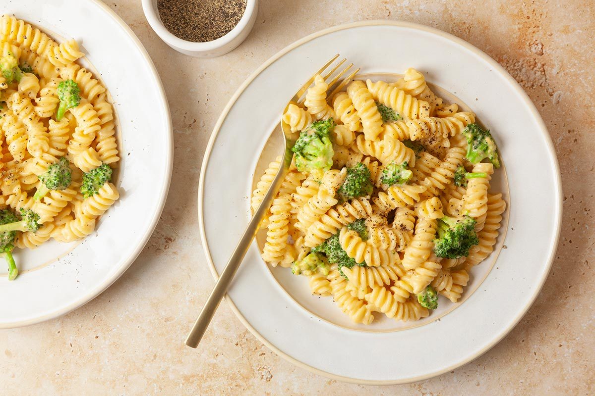 Broccoli Cheddar Pasta served and ready to eat