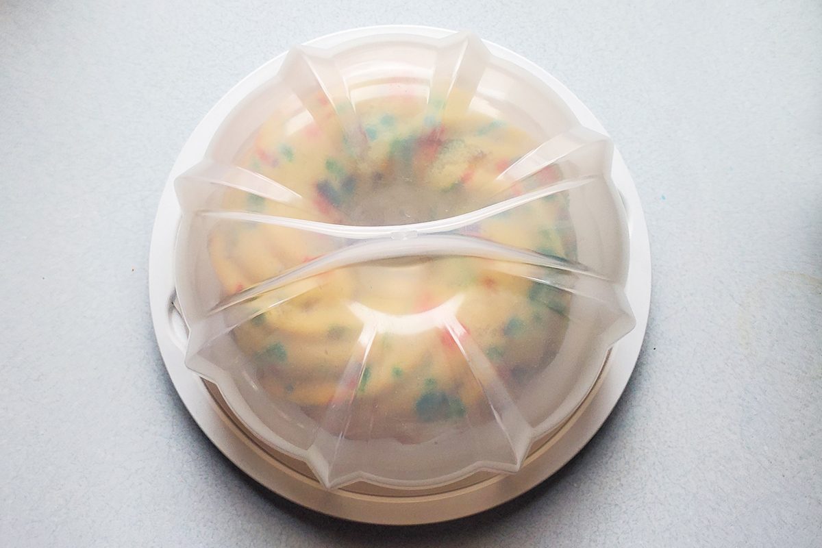 Toha25 Nordic Ware Bundt Pan Keeper Set Emily Way 06 Ssedit