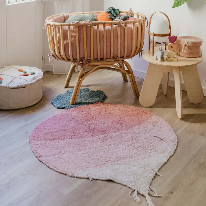 8 Irregular Shaped Rugs That Bring A Touch Of Whimsy Raddish Washable Rug Via 2modern.com 06