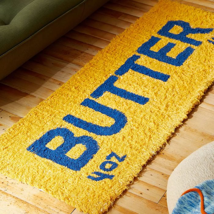 8 Irregular Shaped Rugs That Bring A Touch Of Whimsy Tufted Butter Shag Rug Via Urbndata.com 02