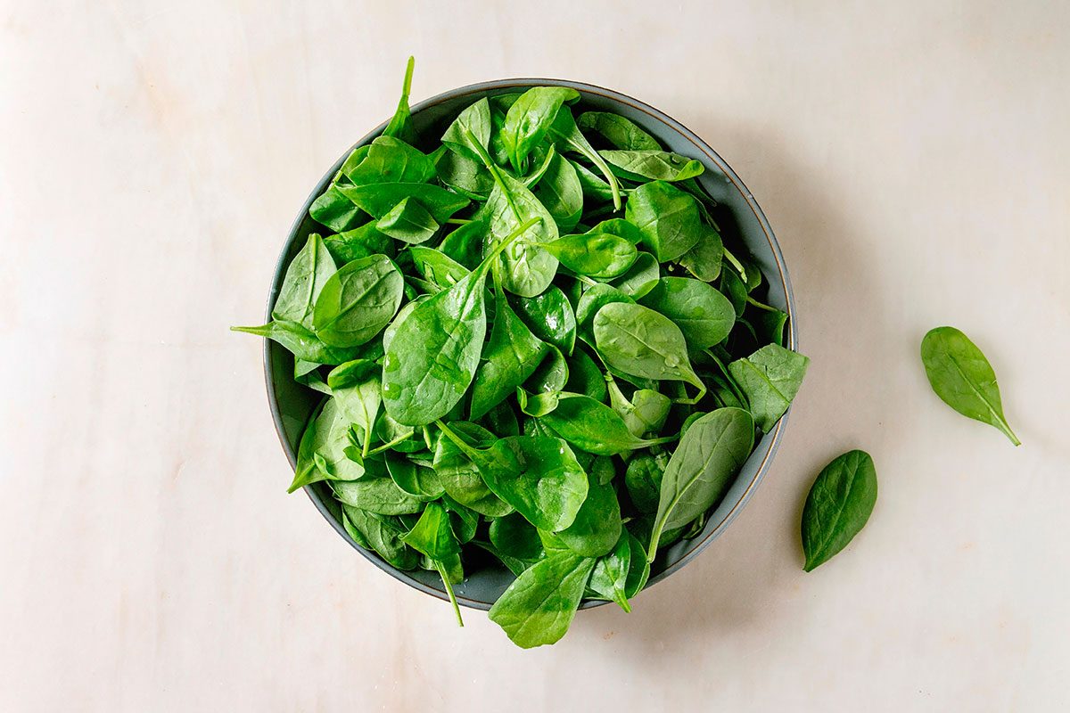 Baby Spinach vs. Spinach: What’s the Difference?