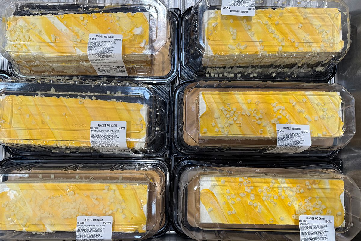 Costco Peaches And Cream Bar Cake 