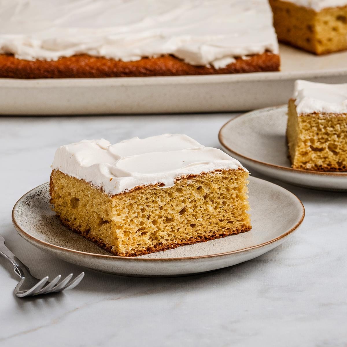 Root Beer Float Cake
