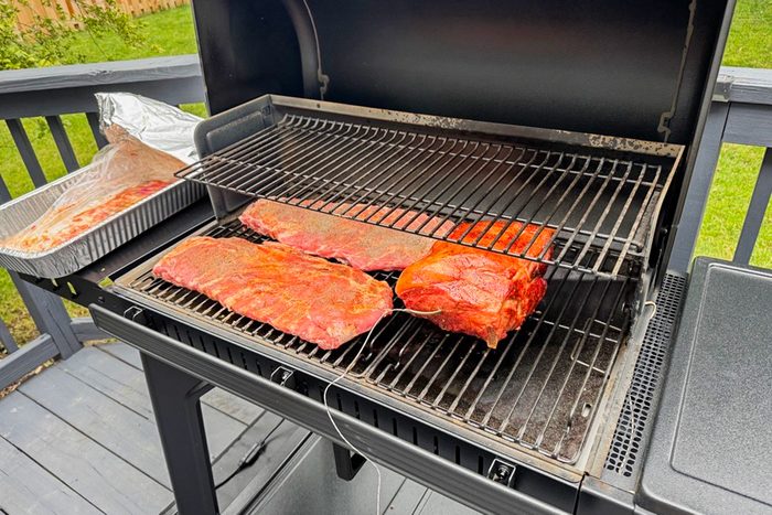 Traeger Woodridge Pro