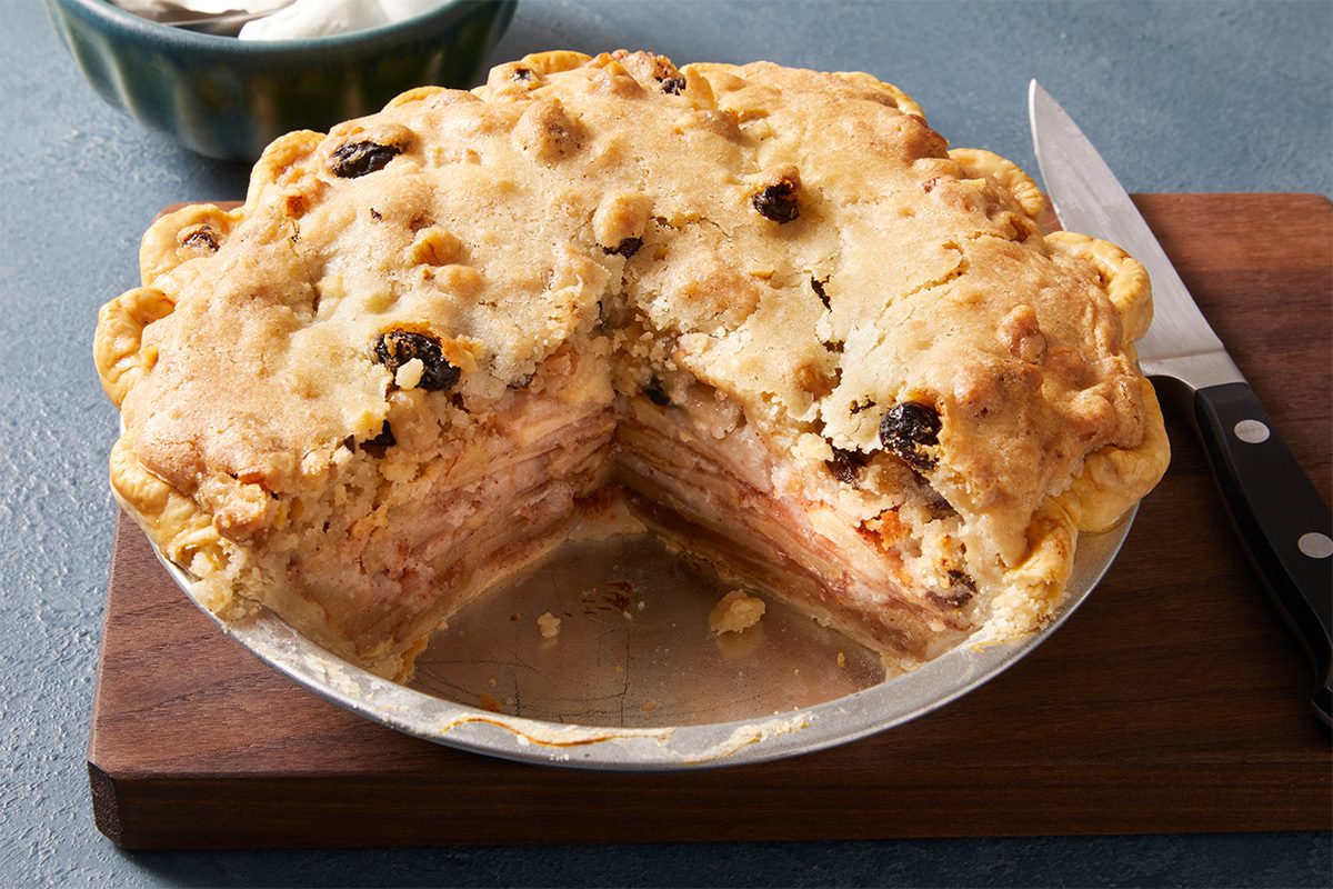 Apple Raisin Pie