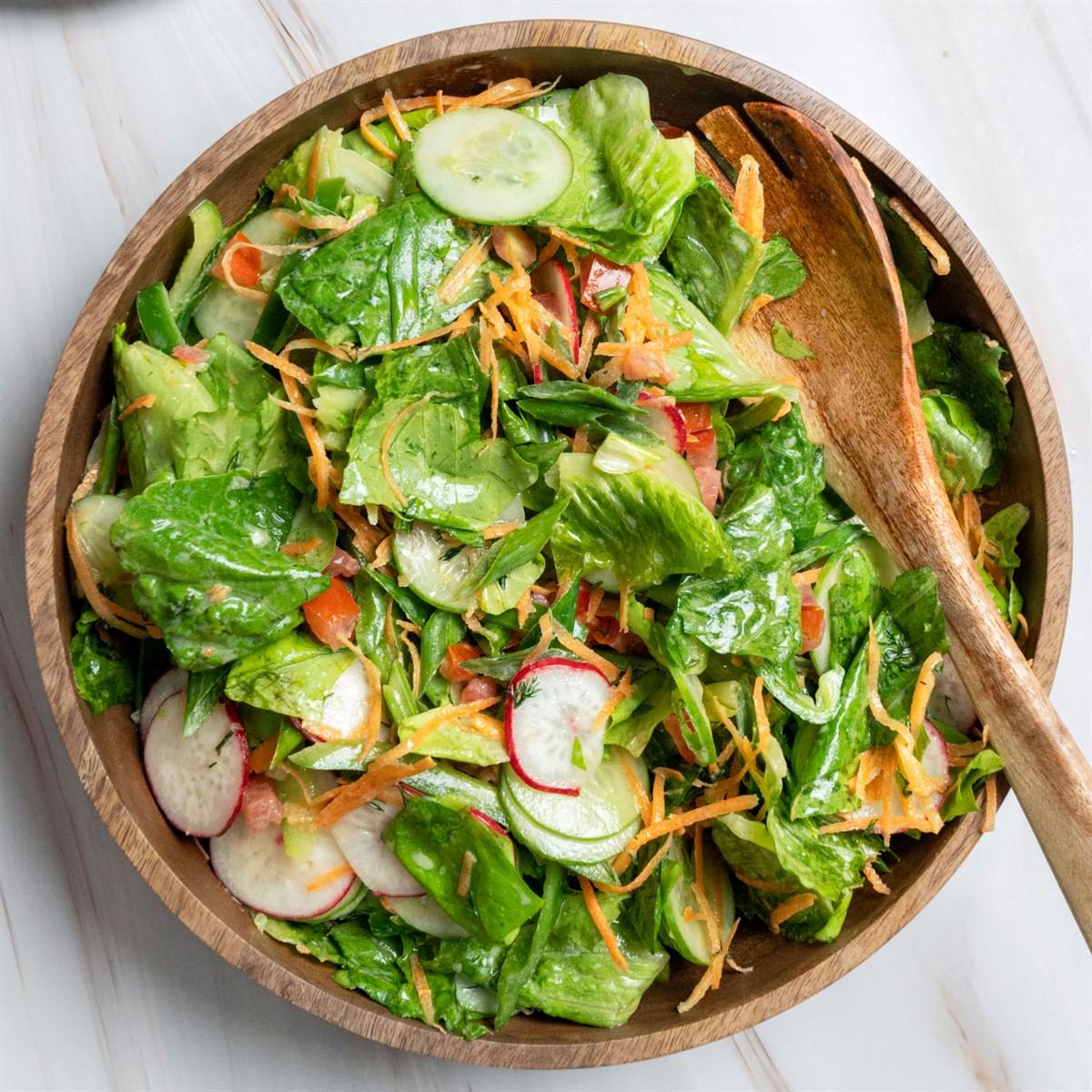 Salad with Dill Dressing