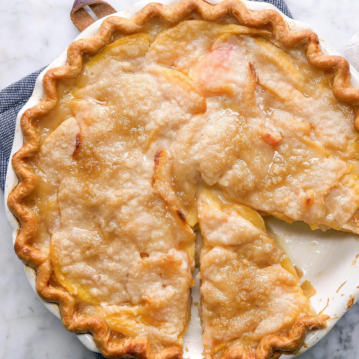 Peach Crumble Pie
