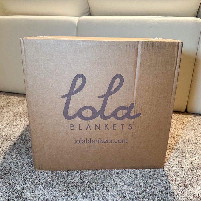 Toh25 The Original Lola Blanket Xl Mary Henn 03 Ssedit