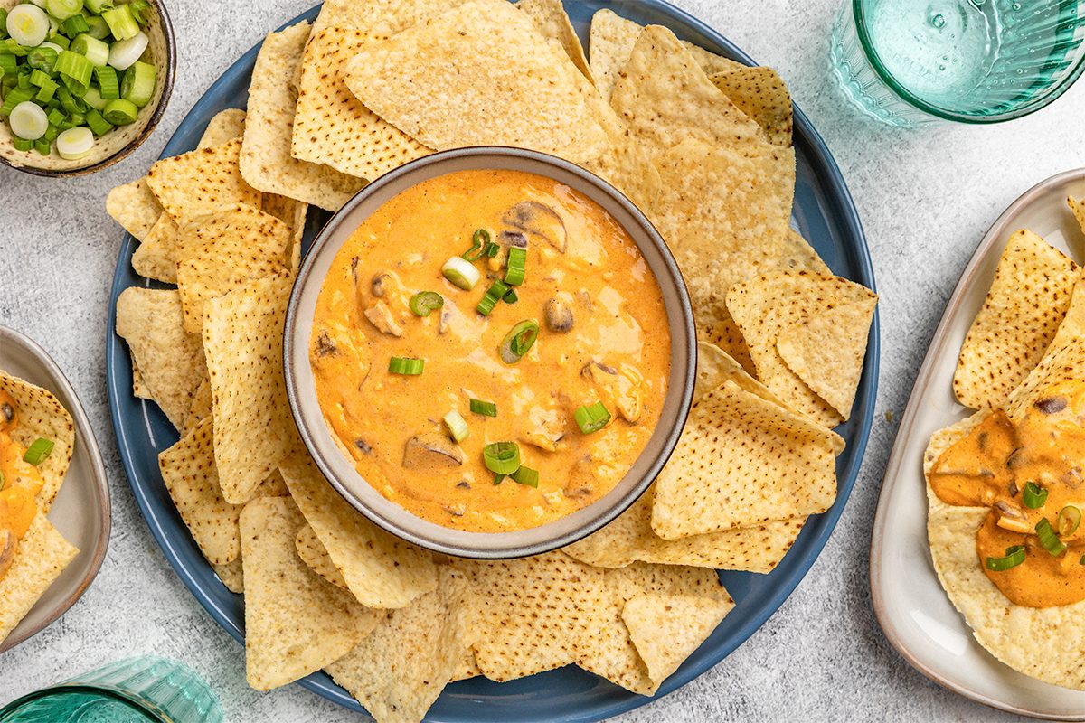 Vegetarian Buffalo Chicken Dip Tohd25 175483 Erickleinberg 3