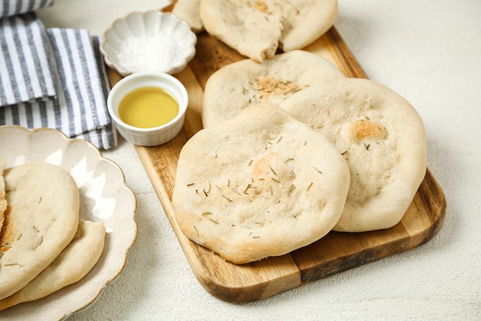 Rosemary Flatbread Tohd25 168639 Jonathanmelendez 02