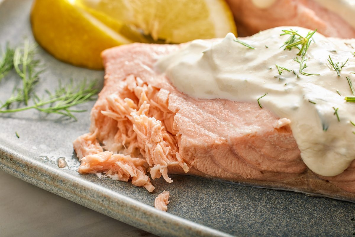 Poached Salmon With Dill Sauce