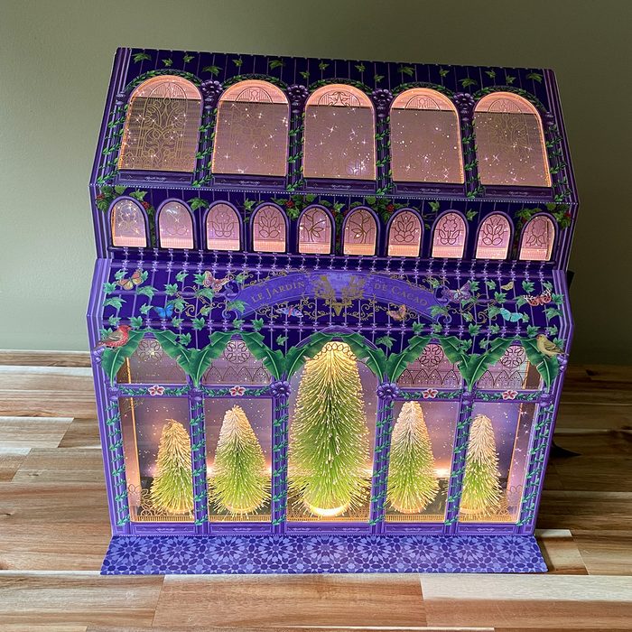 Toha25 Vosges Chocolate Advent Calendar Vosges Chocolate Advent Calendar Katie Bandurski 02 Ssedit