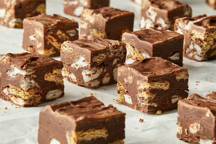 S'mores Fudge Rdp25 15095 Md P2 10 21 2b