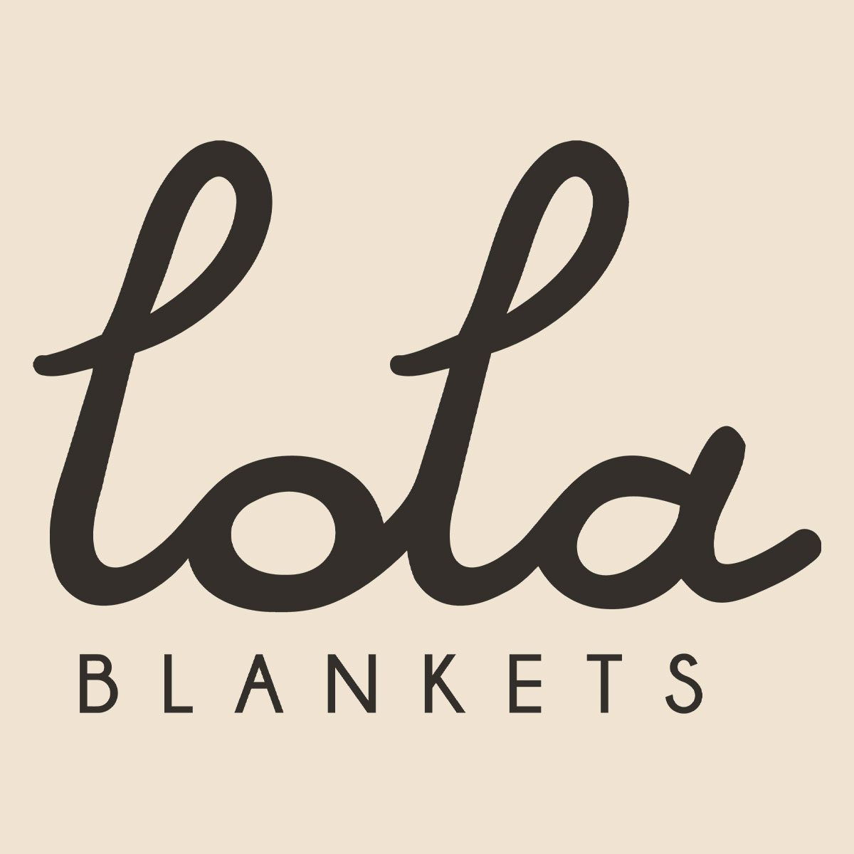 The Lola Blankets Holiday Collection Is Here Lola Blanklets Logo Via Lolablankets.com