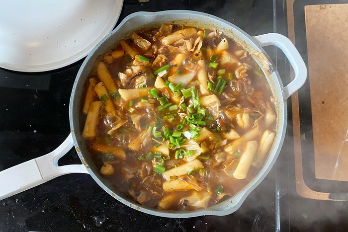 Toha25 New Hero Pan From Drew Barrymore Allison Robicelli Yvedit