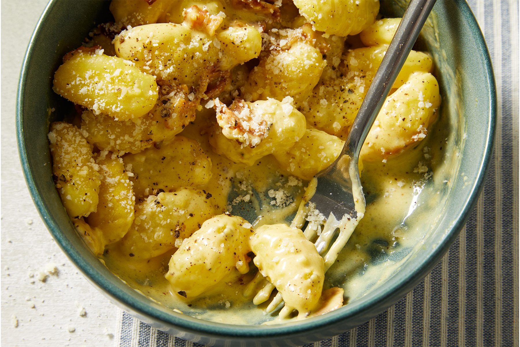 close up of Gnocchi Carbonara