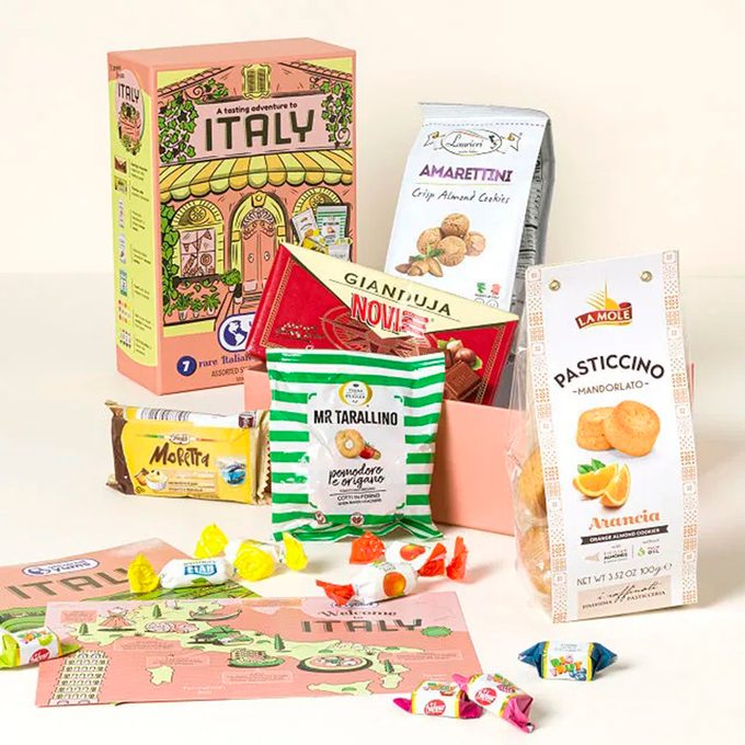 Italian Snack Box Via Uncommongoods.com