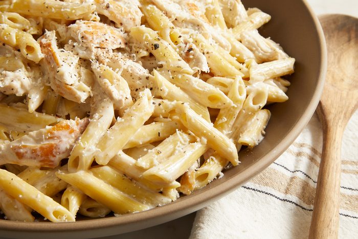 Slow Cooker Chicken Alfredo