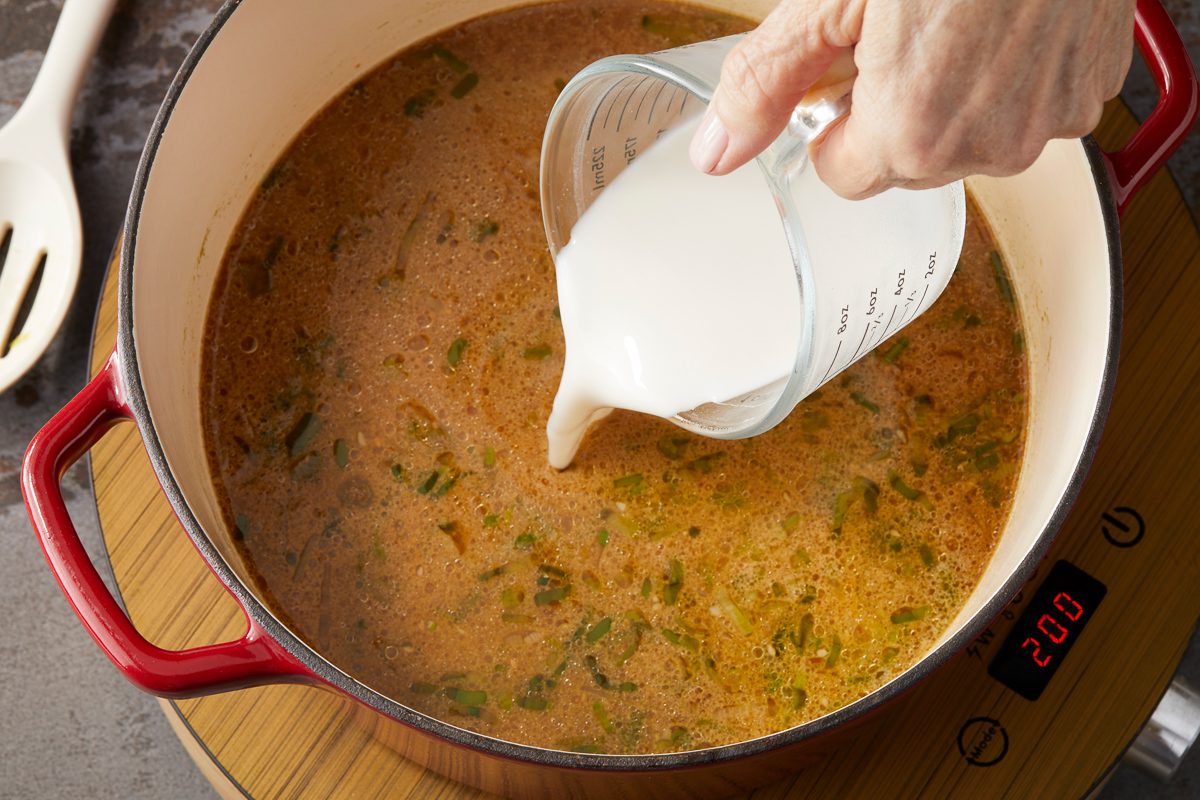 adding milk to dashi